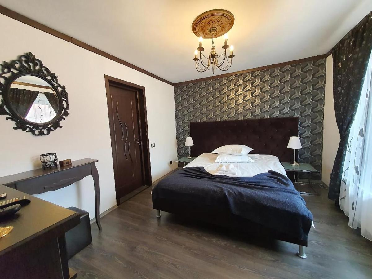 Pension Casa Wenge Sinaia Eksteriør billede